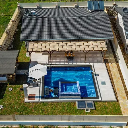 Oryap Villalari Beykoyu